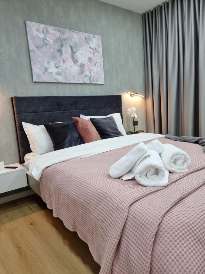 Casa Chiper - Apartament Etaj 1 ブラショフ エクステリア 写真